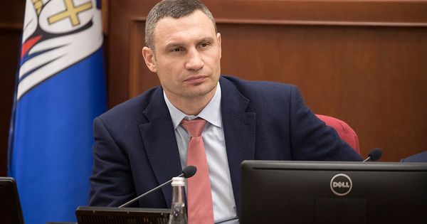 Кличко: Мы не уменьшаем темпы ремонта дорожной инфраструктуры