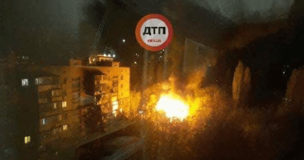 Пожар в центре Киева Пожежа у Києві