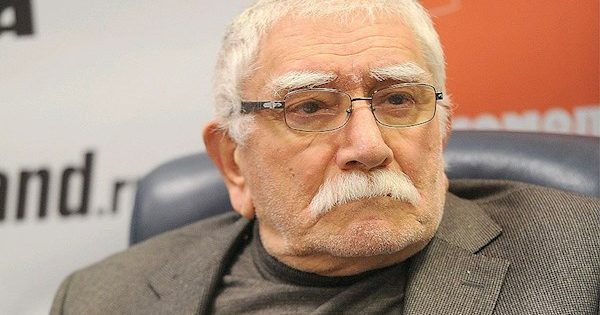 Армен Джигарханян в коме — СМИ Армен Джигарханян