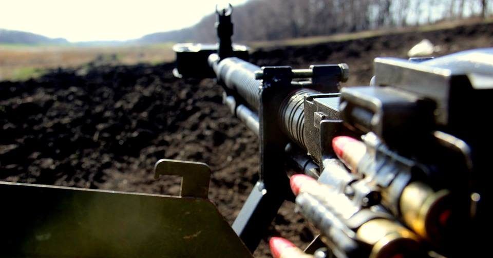 Боевики обстреляли ВСУ из гранатометов и БМП. Есть раненые Донбас ЗСУ АТО
