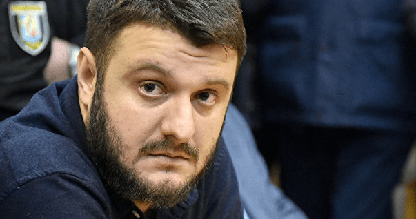 Суд арештував майно та акції Авакова