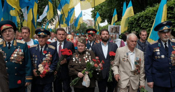 Депутати Відродження привітали ветеранів із Днем перемоги