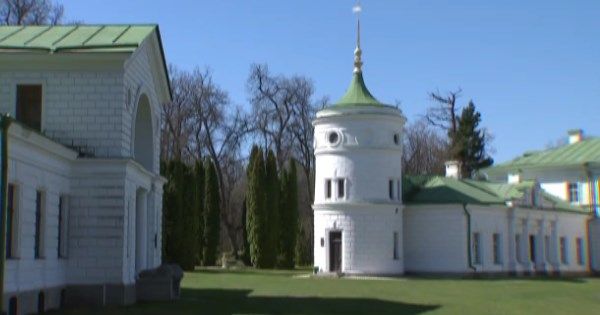 Качановский замок — одно из чудес Украины: цены и что посмотреть