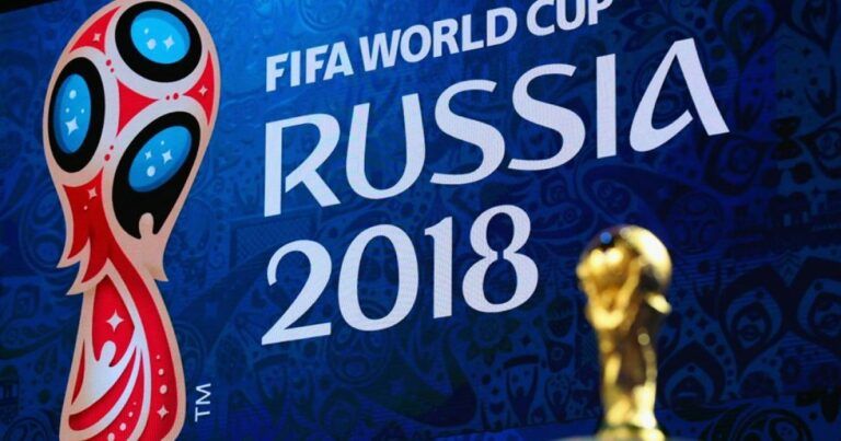В России плесень “съела” газон стадиона