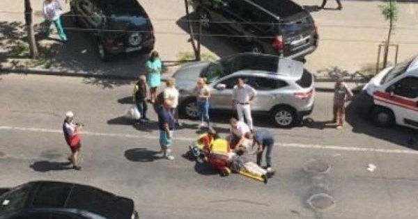 В Киеве пешеход-нарушитель попал под авто