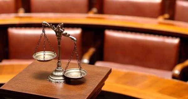Парубій підписав закон про Антикорупційний суд