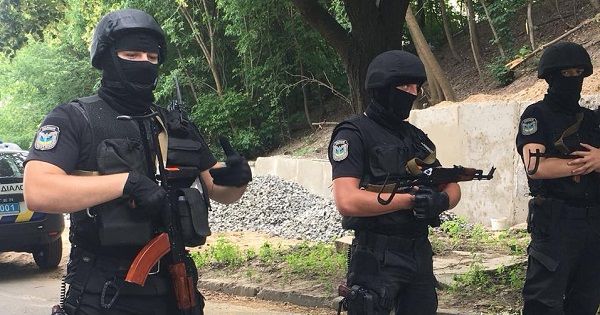 Не паниковать! Полицию Киева подняли по тревоге