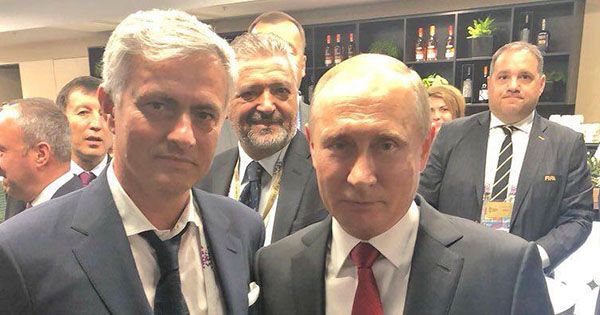 Ходулі не докрутили? Путін осоромився на фото з Моурінью Путін та Моурінью