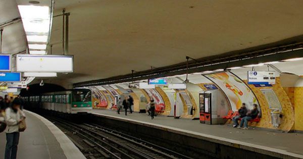 У Парижі в поїзді народився хлопчик. Їздитиме безкоштовно 25 років
