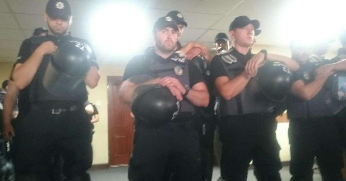 Сутички у Київраді: активісти відстоюють музей на Поштовій