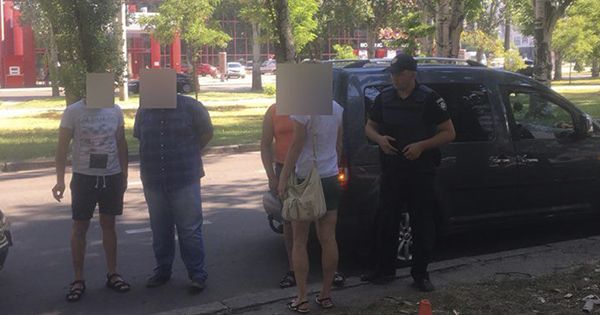 У Миколаєві водії влаштували стрілянину через парковку Стрілянина в Миколаєві