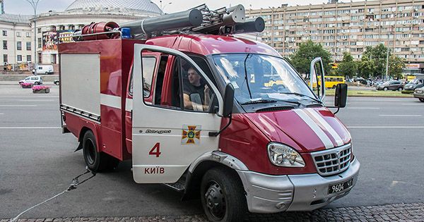 Евакуйовано 700 осіб! У Києві повідомили про замінування ТРЦ
