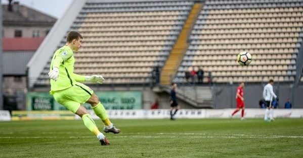 Реал похвалився найкращими сейвами Луніна