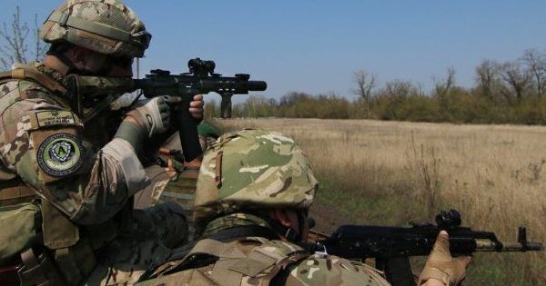 Бойовики обстріляли ЗСУ з гранатометів. Поранений військовий оос