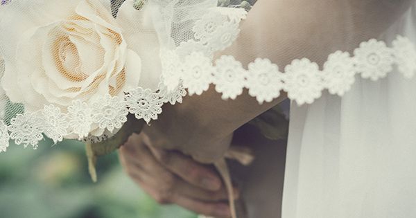 Японська принцеса пожертвувала титулом заради весілля з простим хлопцем Весілля