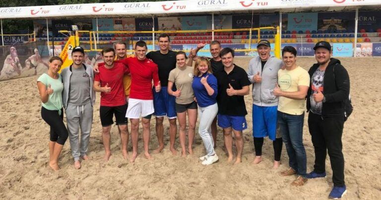 В Киеве состоялся турнир по пляжному волейболу ICTV Media Cup
