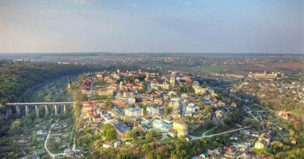 На соломе и отходах кукурузы: как будут отапливать Каменец-Подольский