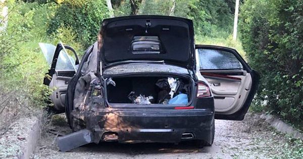 Взрыв в Харькове: взорвали авто директора фармкомпании Вибух у Харкові: підірвали авто директора фармкомпанії