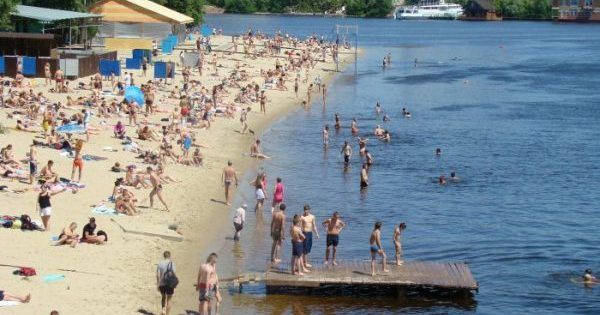 У Києві заборонили купатися на всіх пляжах пляжи киева