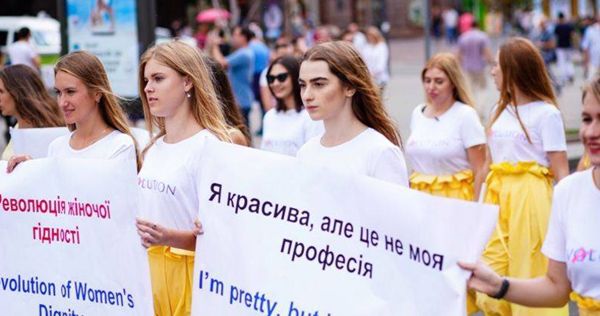 Активістки Evalution вимагають від голови Одеської облради вибачень за сексистські висловлювання