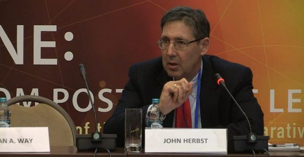 Деякі впливові члени НАТО залякані Росією