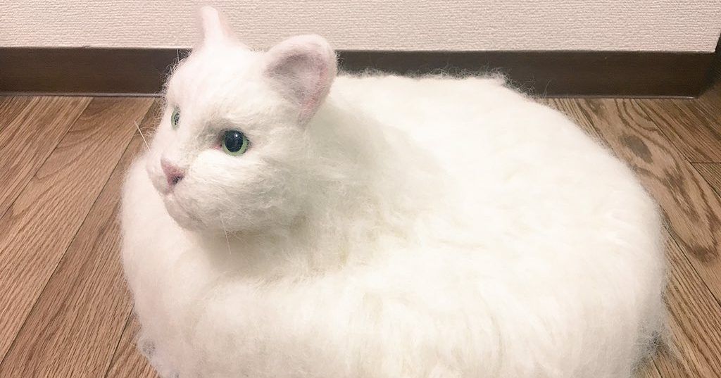 Смесь кота с пылесосом