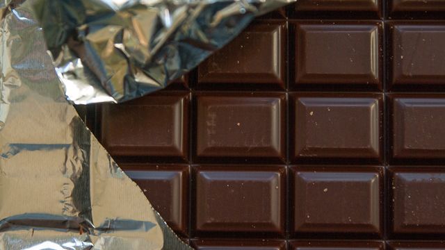 У Харківській області інспекція виявила заборонені солодощі російських виробників