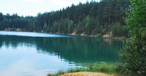Отдых в Украине: где самые чистые озера, как добраться и цены