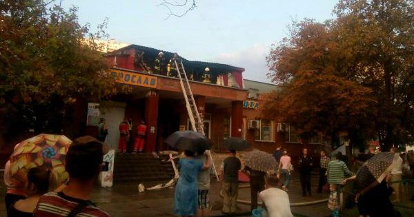 Пожежа у київському хостелі: 6 постраждалих