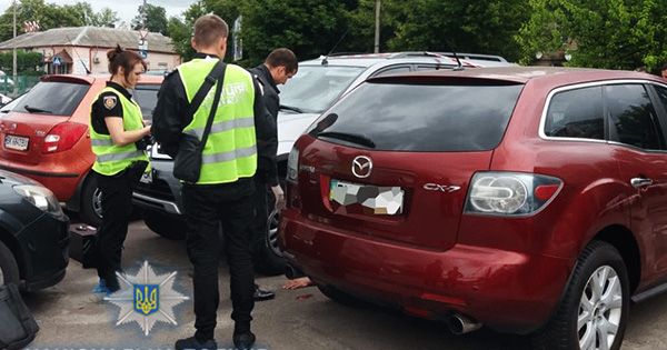 Знайшли на парковці. У Рівному застрелили підприємця