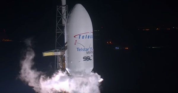 SpaceX запустила ракету Falcon 9 із семитонним супутником