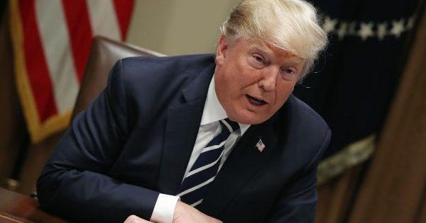 Трамп накинувся на ЗМІ і заявив, що ні в чому не поступився Путіну трамп