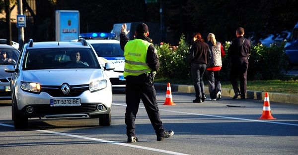 Більше 2 тис. ДТП: у поліції розповіли, хто найчастіше порушує на дорогах
