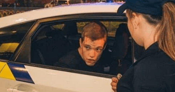Бокс, десерти і друзі-депутати. Що відомо про Кирила Островського