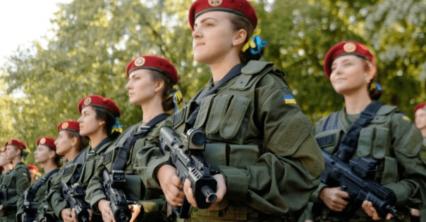Вперше в історії України! На параді до Дня Незалежності пройдуть жінки-військові