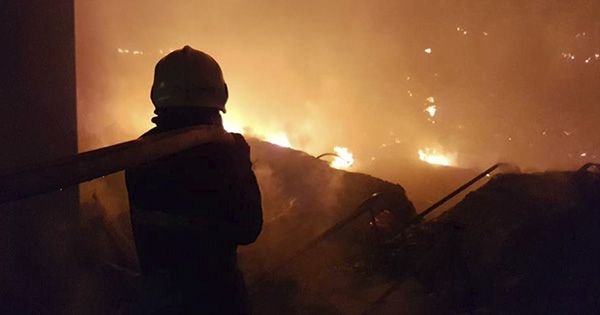 У Мукачеві горіли склади Нової пошти