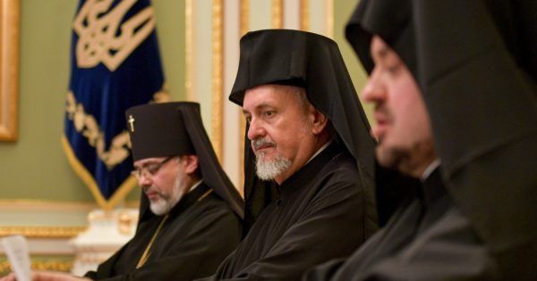 Путінських хакерів зловили під час атак на Вселенський патріархат