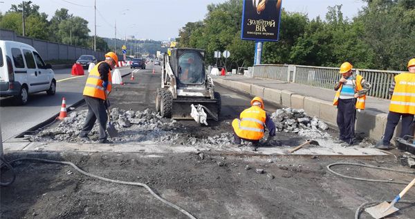 Розпочався капітальний ремонт мосту Метро через Русанівську протоку – КМДА
