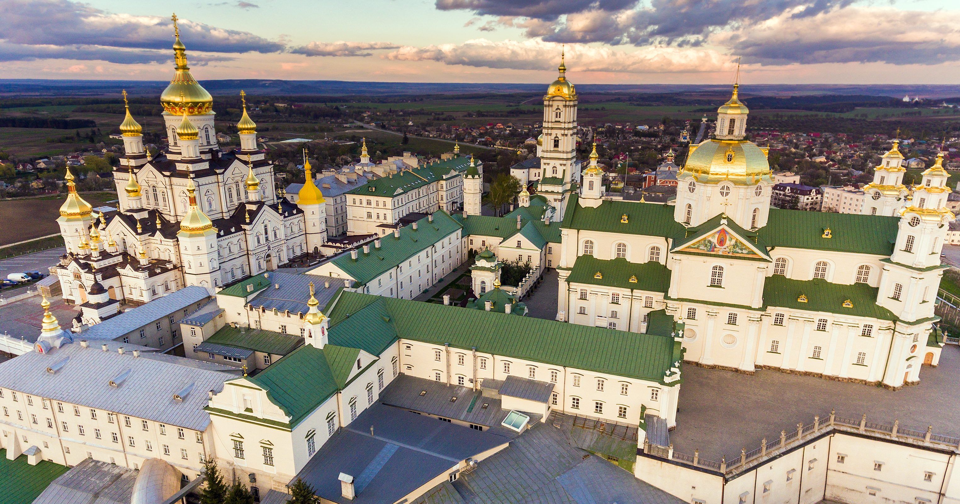 Украине начали предоставлять автокефалию Церква