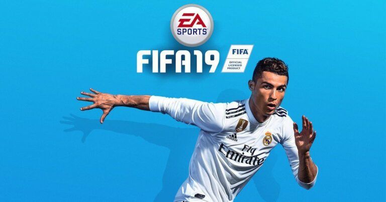 Стало известно, кто получил первую копию FIFA 19