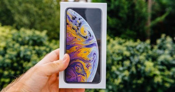 Сколько дней нужно работать, чтобы купить iPhone Xs