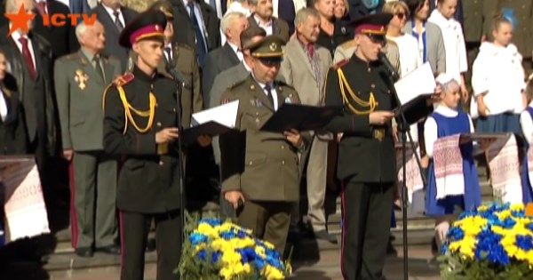 Будем достойными великих предков: присяга 80 юных кадетов в Киеве