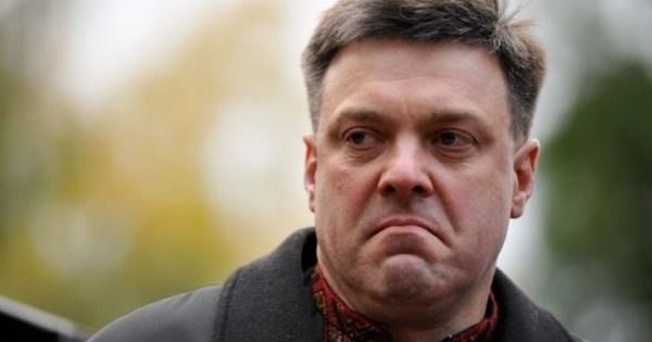 Тягнибок йде, щоб повернутись у парламент – політолог