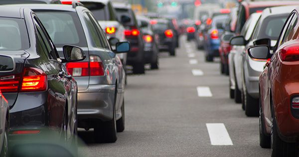 27 аварий после дождя: Киев стоит в пробках (КАРТА)