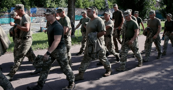 В Україні закон про рівні права жінок і чоловіків у ЗСУ вступив у силу