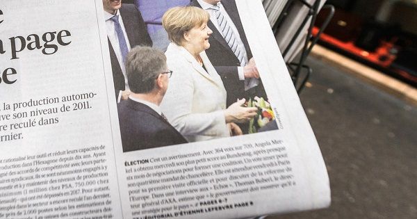 Символічний крок у потрібний момент: чому Меркель йде