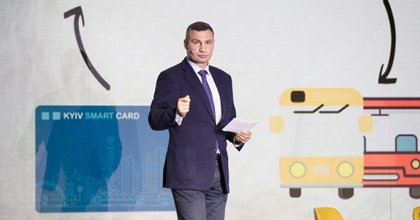 Кличко: Більш 1200 одиниць громадського транспорту Києва оснащені WiFi та GPS-трекерами