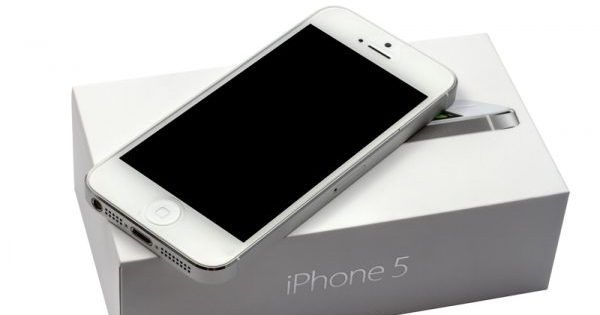 Apple визнала застарілим iPhone 5. Його перестануть обслуговувати