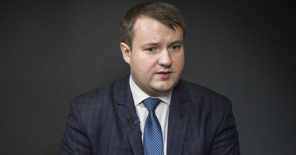 Люди більше не хочуть вибирати “з двох зол” — експерти