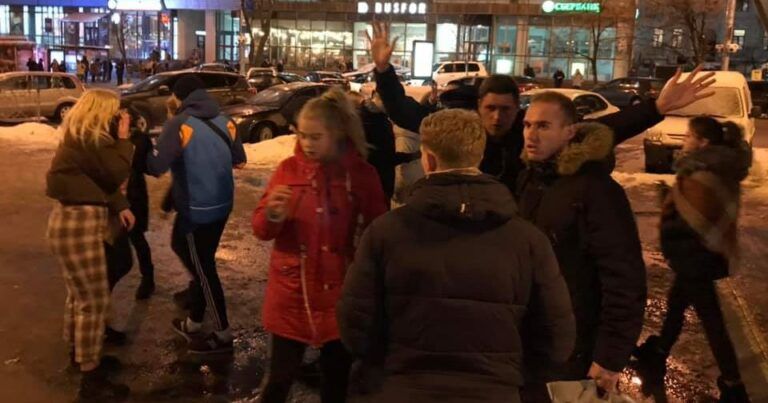 Підлітки побиття